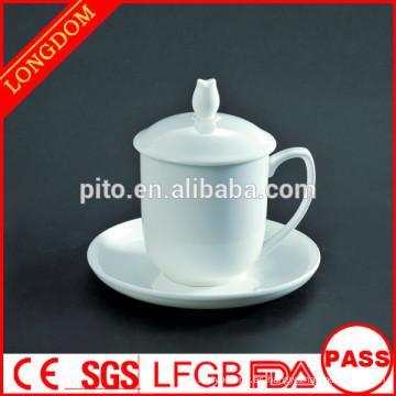 Fábrica directamente porcelana de alta calidad Taza tradicional china del té con el sostenedor